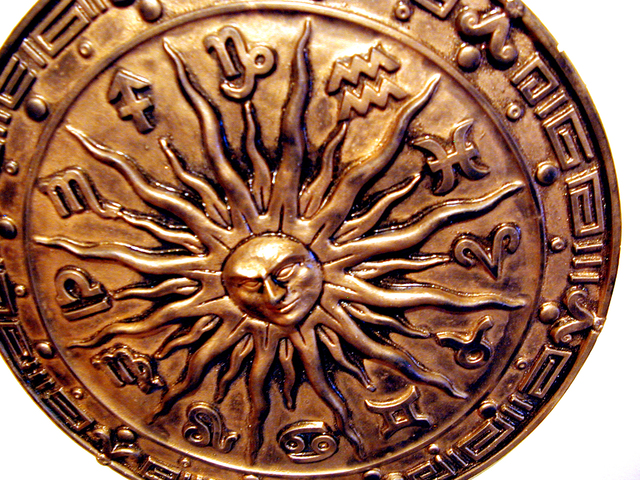 De Zon is gerelateerd aan koningen en leiders in Vedische Astrologie